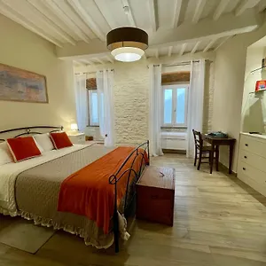 la-casa-della-campana.it-tuscanyhotel.com/